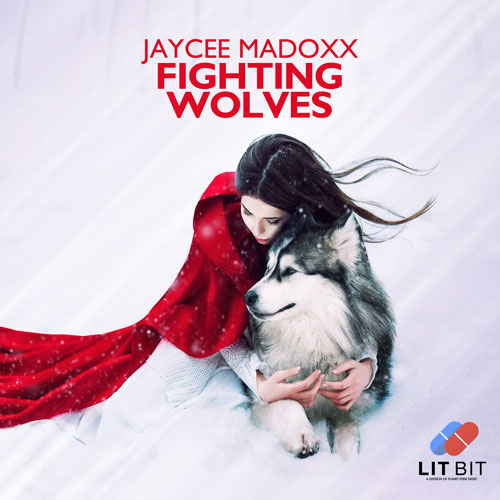 Jaycee Madoxx – Fighting Wolves